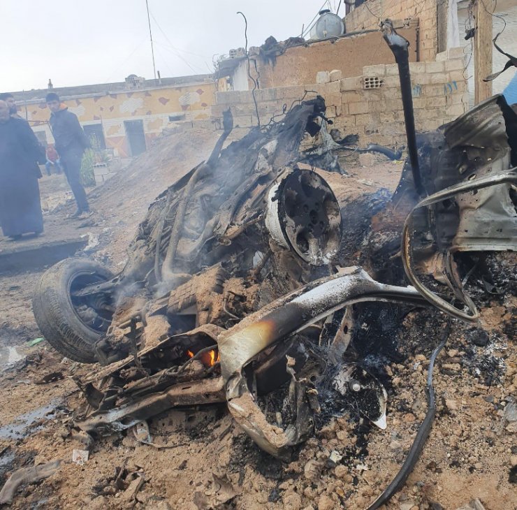 Tel Abyad'da teröristler bombalı araç patlattı