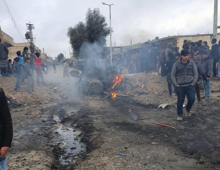 Tel Abyad'da teröristler bombalı araç patlattı