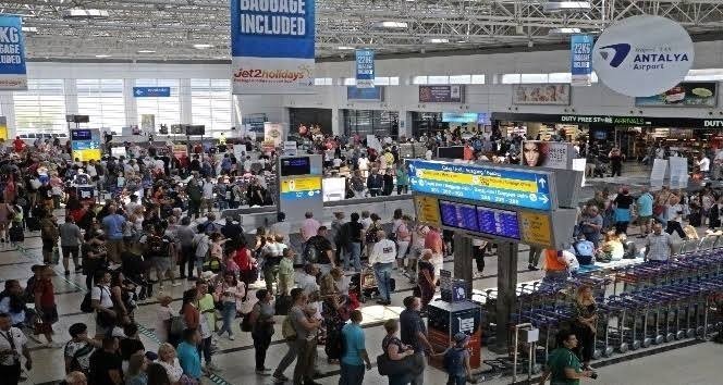 Antalya 2019’u 15 milyon turist rekoruyla kapattı