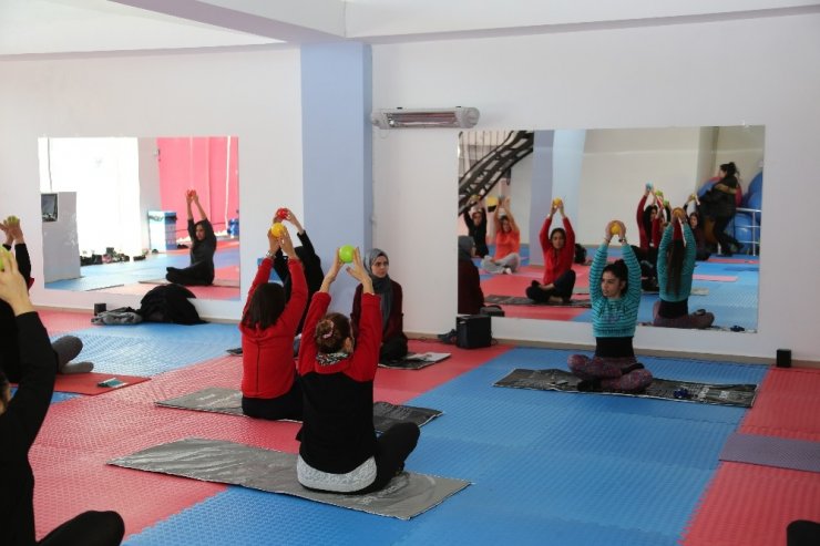 Kadın Spor Merkezi’ne yoğun ilgi