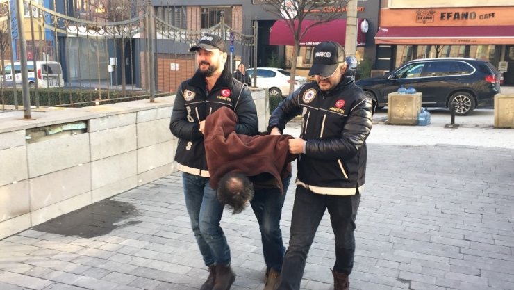 Utanç onu bu hale getirdi