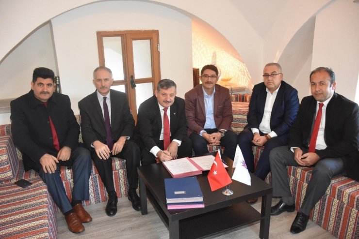 Şehzadeler’den Selimşahlar’a halı saha
