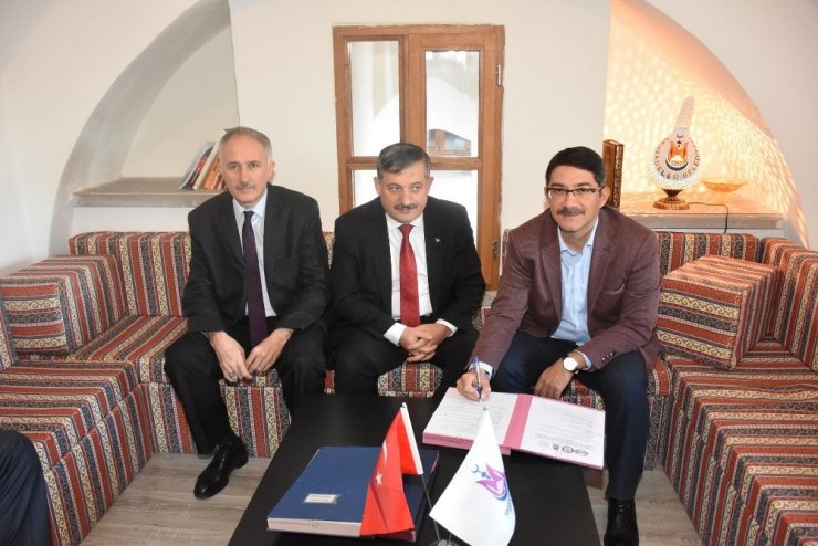 Şehzadeler’den Selimşahlar’a halı saha