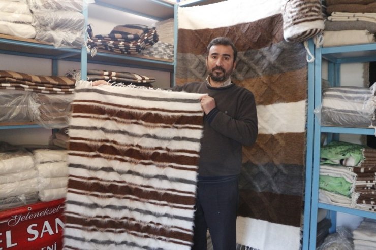 20 ülkeye Siirt battaniyesi ihraç ediliyor