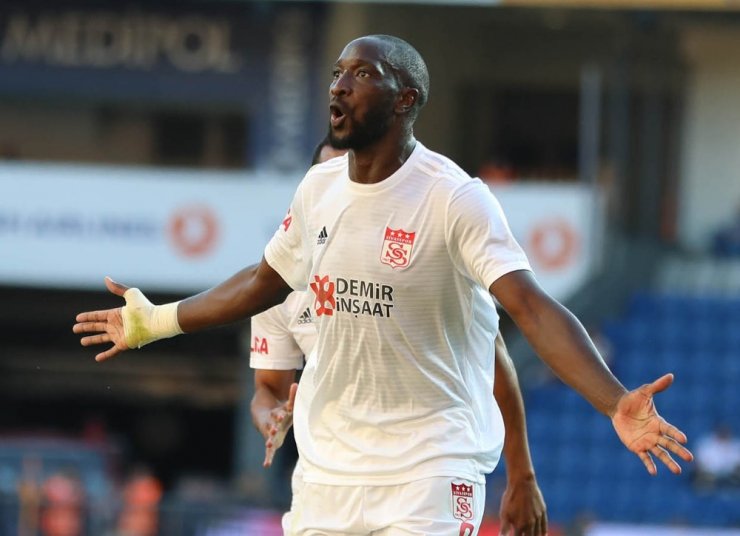Sivasspor’un gol yükünü Yatabare çekti