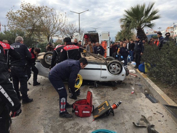Takla atan araçta can pazarı: 3 yaralı