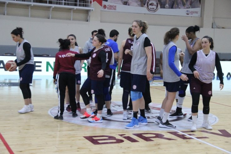 Orak: “Fenerbahçe maçından galibiyetle ayrılmamamız için hiçbir sebep yok”