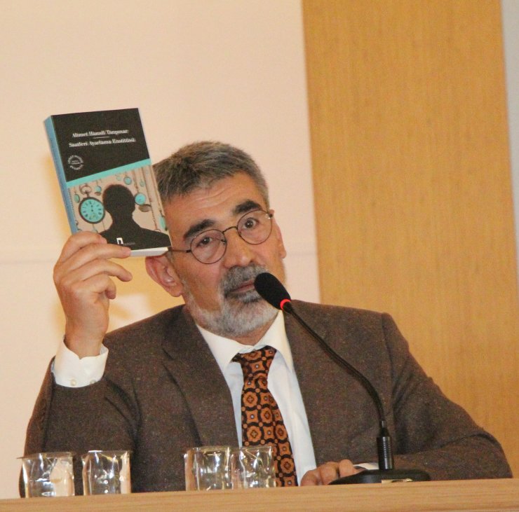 Beypazarı'nda söyleşi düzenendi