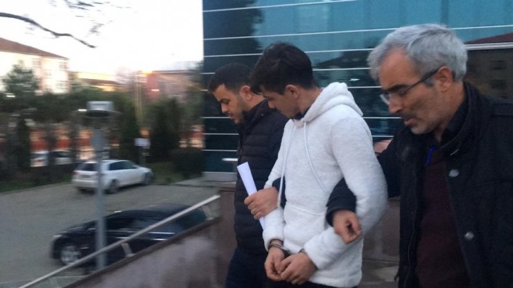 Ev değil sanki tamirhane