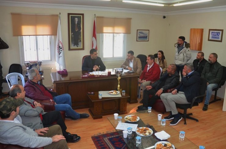 Kuşadası Gençlik Spor kulübü’nün yeni yönetimi belirlendi
