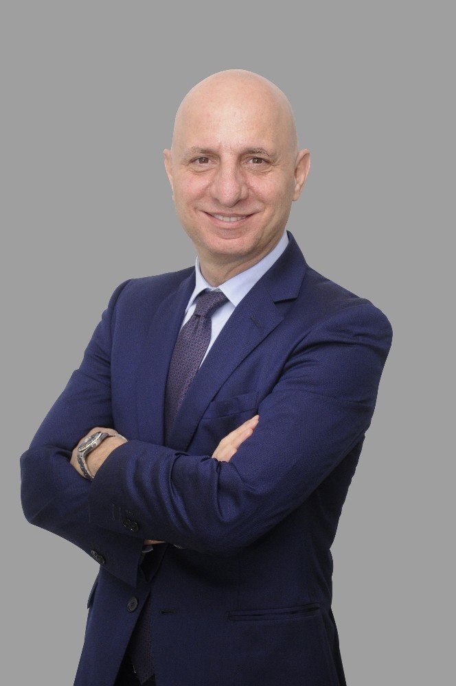 Castrol küresel yönetimine 2 Türk