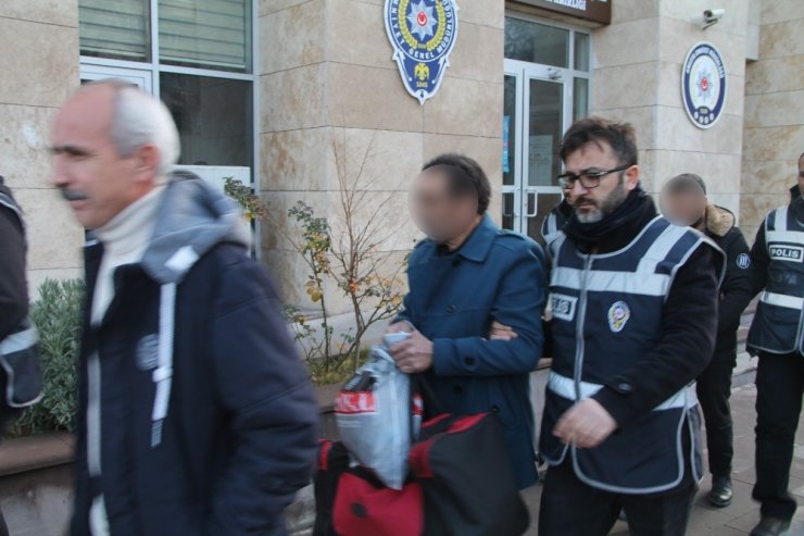 Gasp şebekesine 3 tutuklama