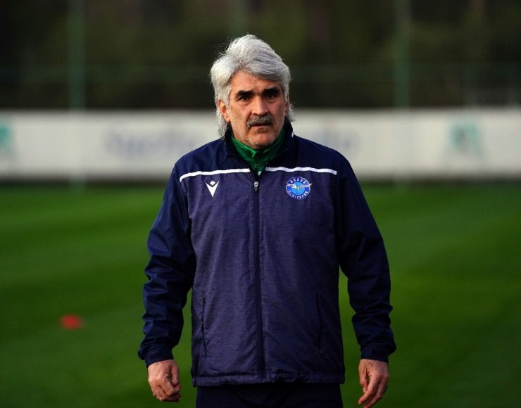 Uğur Tütüneker: “Erkan Zengin kalibre yükseltir”