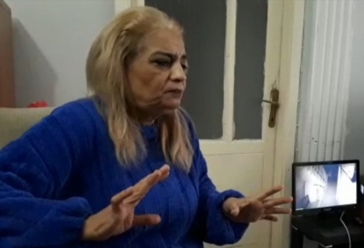 Taksit taksit evini boşaltıyorlar