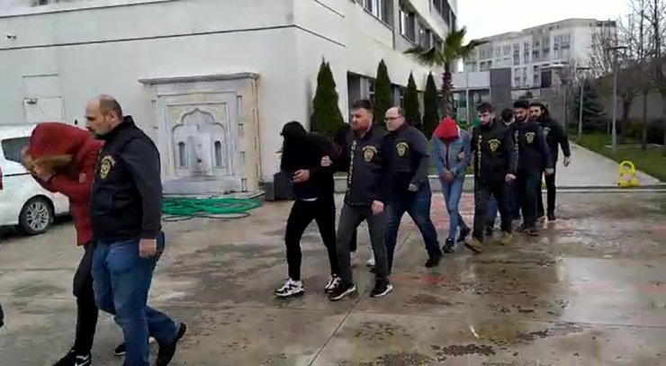 Hırsızlar bu sefer asansörlere dadandı