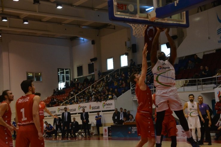 Türkiye Basketbol Ligi: Petkim Spor: 80 - Bandırma Kırmızı: 72