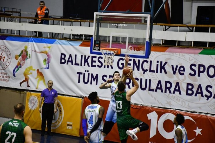 Türkiye Basketbol ligi: Balıkesir Büyükşehir Belediyespor: 59 - Bornova Belediyespor: 74