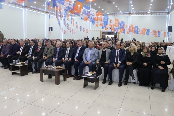 AK Parti Gülüç kongresini gerçekleştirdi
