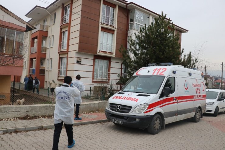 Bolu’da üniversite öğrencisi genç kız intihar etti