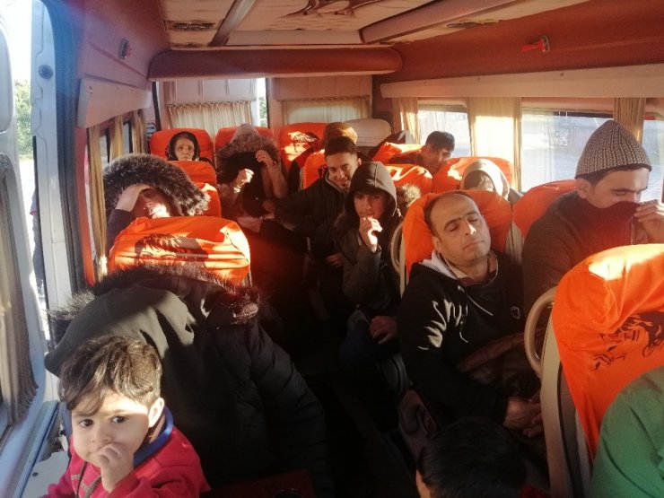 Çanakkale’de 43 kaçak göçmen yakalandı