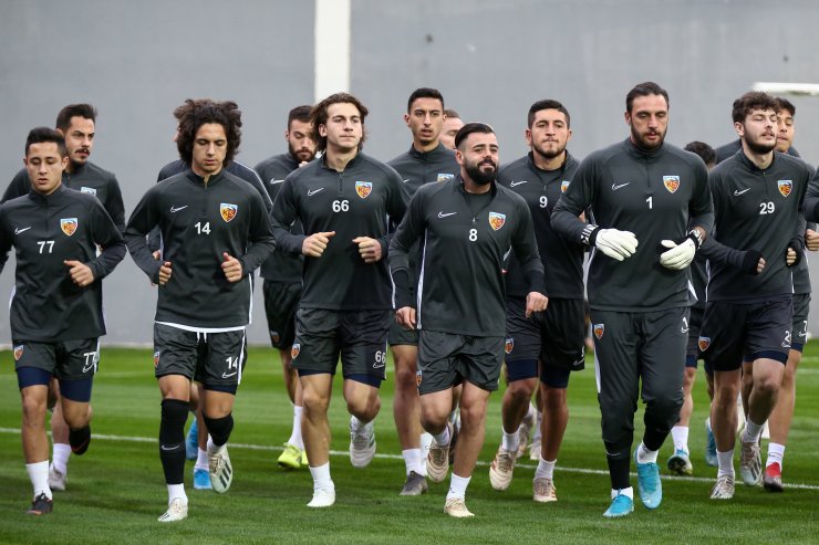 Kayserispor'un Antalya kampı