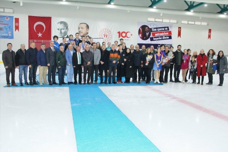 Artistik Buz Pateni’nde şampiyonlar belli oldu