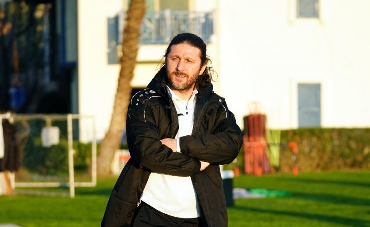 Fatih Tekke: “Teknik adam seçimleri siyaset ve ahbap çavuş ilişkisine göre yapılıyor”