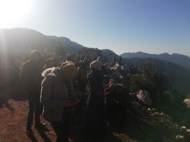 Arap turistler Marmaris’in dağlarını gezdiler