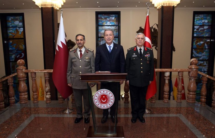 Bakan Akar, Katar Kara Kuvvetleri Komutanı'nı kabul etti