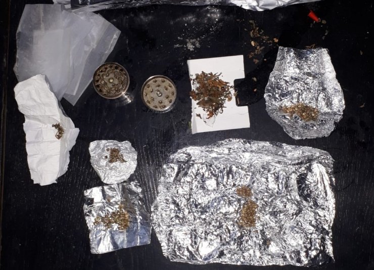 Polisten uyuşturucu operasyonu: 6 kişi yakalandı
