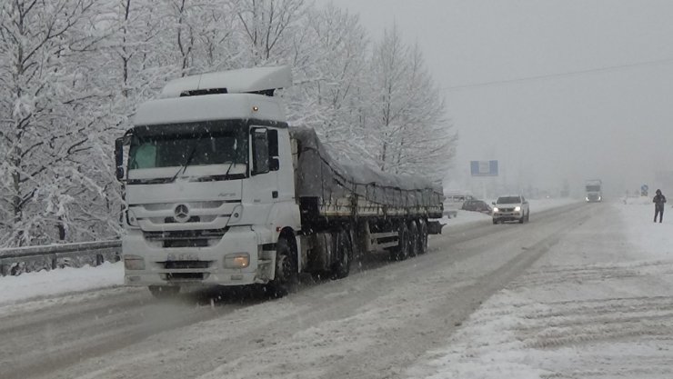 Bursa-Ankara yolu trafiğe açıldı