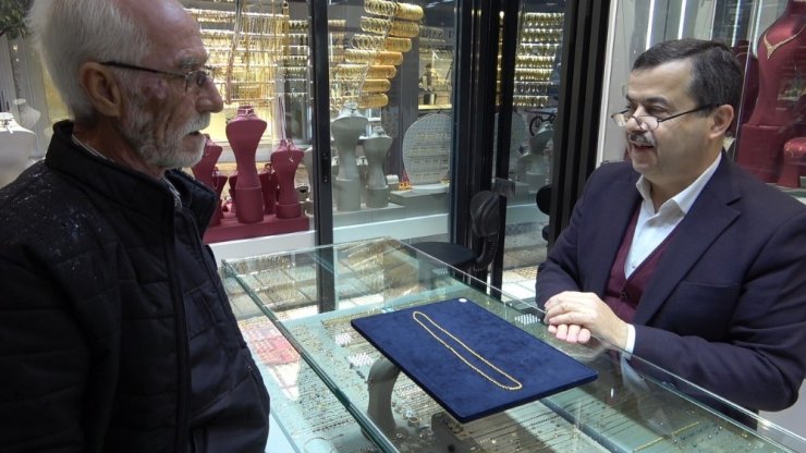 Kuyumcu esnafı altın fiyatlarının yükselmesini Süleymani olayına bağladı