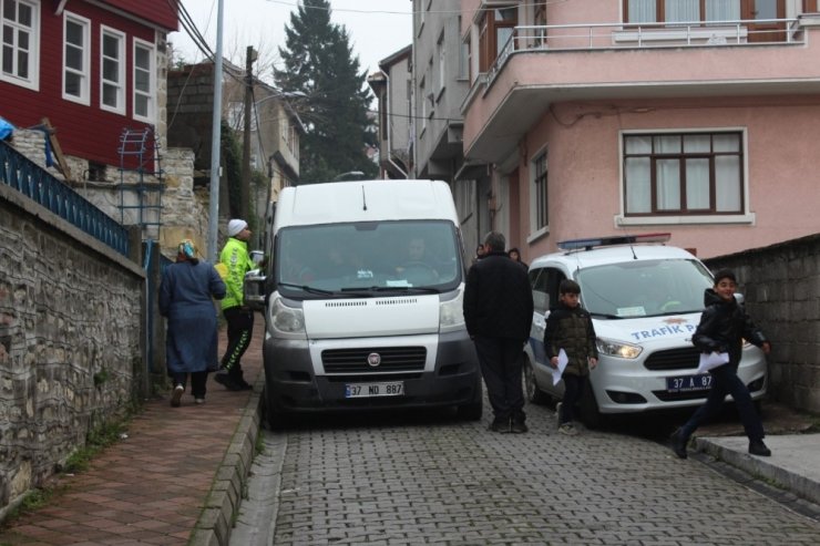17 kişilik okul taşıtında 37 öğrenci bindirildi