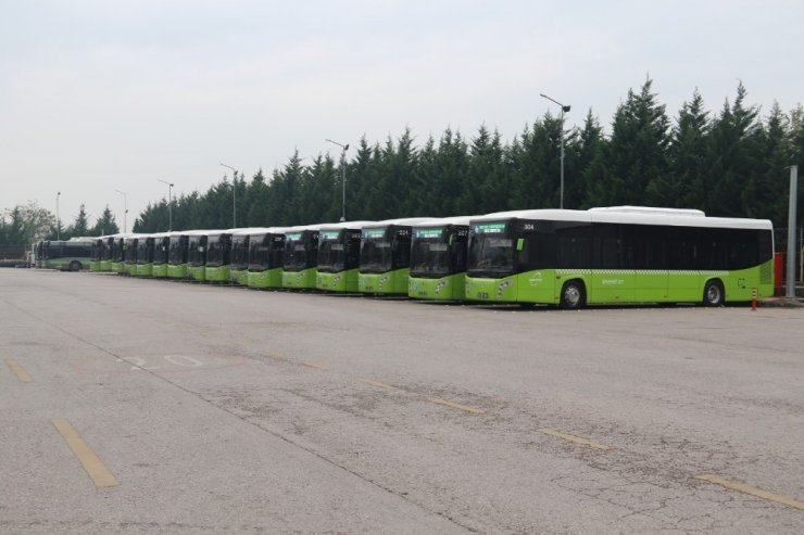 Belediye otobüsleri 1 yılda 26 bin 903 bin 802 kilometre yol yaptı