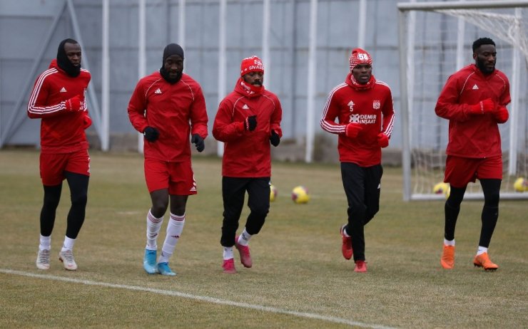Sivasspor’un en hırçın futbolcusu Isaac Cofie