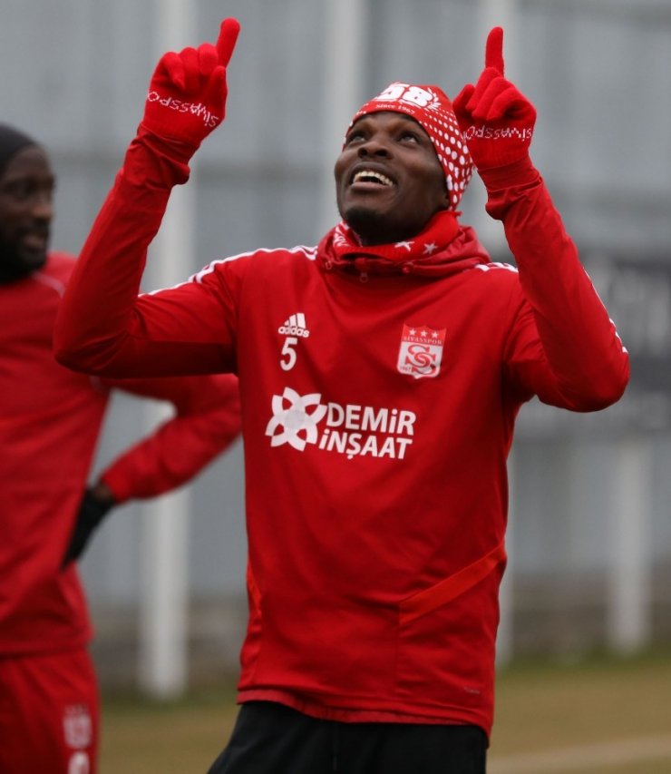 Sivasspor’un en hırçın futbolcusu Isaac Cofie