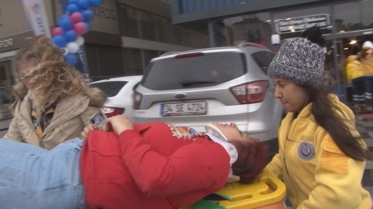 E-5 üzerinde benzini biten araç kazaya sebep oldu