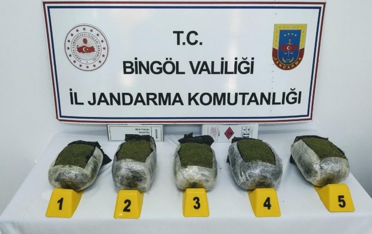 Bingöl’de uyuşturucu tacirleri termal kamerayla yakalandı