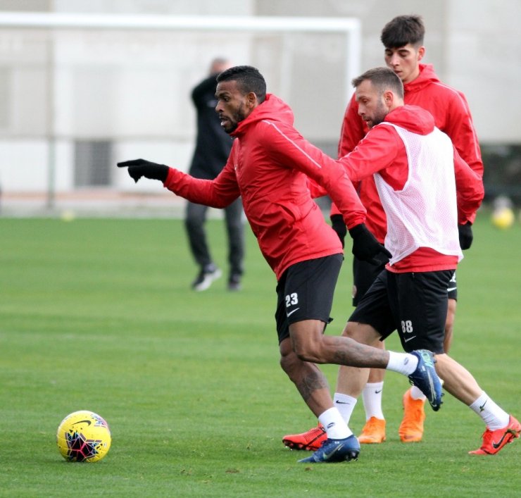 Antalyaspor taktik çalıştı