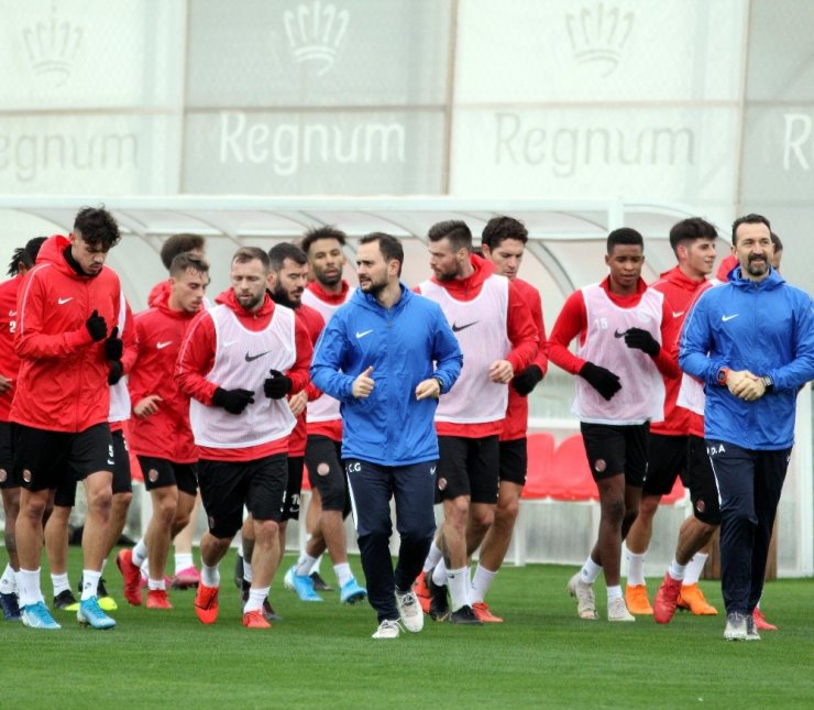 Antalyaspor taktik çalıştı