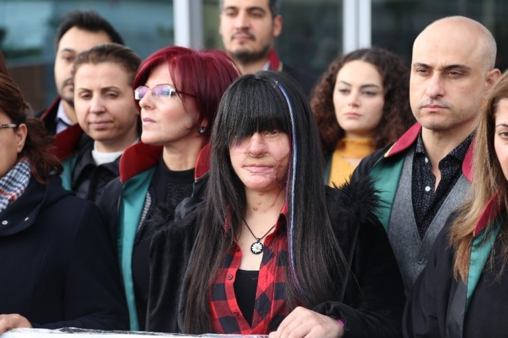 Berfin’in yüzüne asit atan sanığa 13 yıl 6 ay hapis
