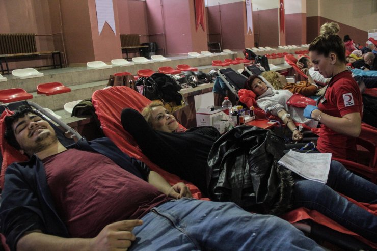 Hatay'da ilik nakli bekleyen Emir Kaan için okulunda "seferberlik"