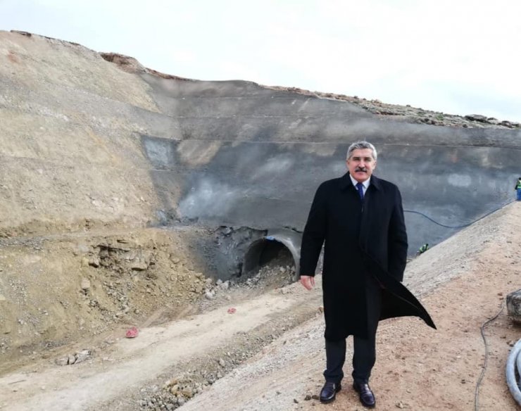 Büyük Karaçay Barajı su tutmaya başladı