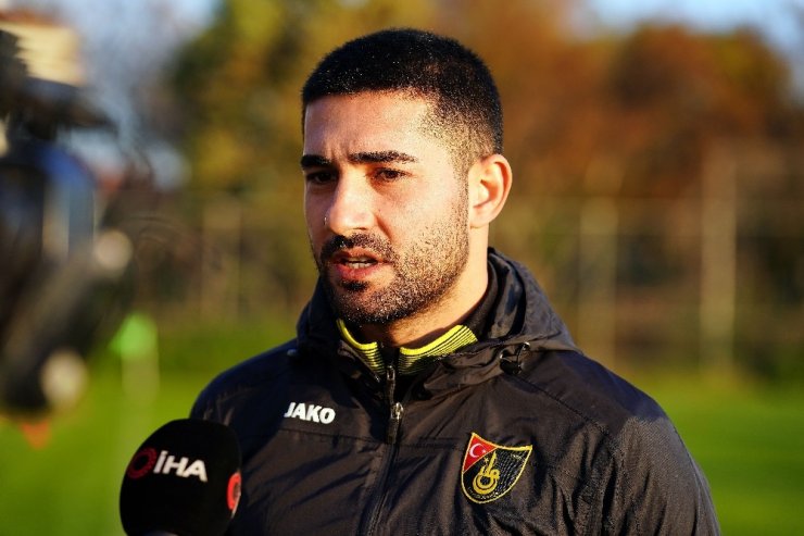 Onur Ergün: “Üç büyüklerden gelip hiçbir şey vermeyen oyuncular var”
