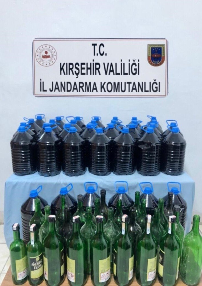 Jandarmadan kaçak içki operasyonu