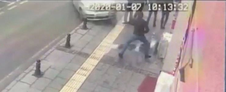 Ölümden kıl payı kurtuldu
