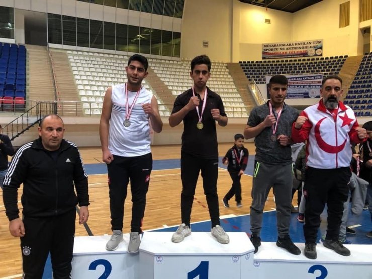 Van’da boks il birinciliği müsabakaları
