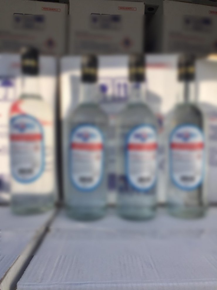 Adana’da 2 bin 760 litre etil alkol ele geçirildi