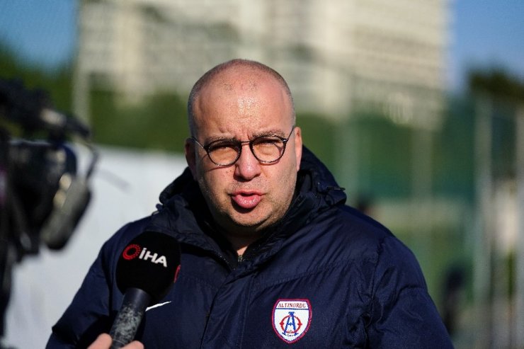 Barış Orhunbilge: "Yerli futbolcu yetiştiriliyorsa bence bir teşvik sistemi olmalı"