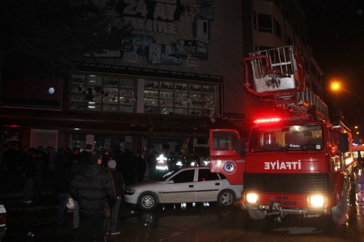 Amasya’da iş yeri yangını: 2 ölü